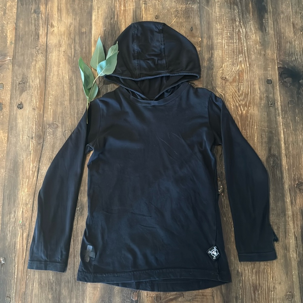 nununu Ninja shirt